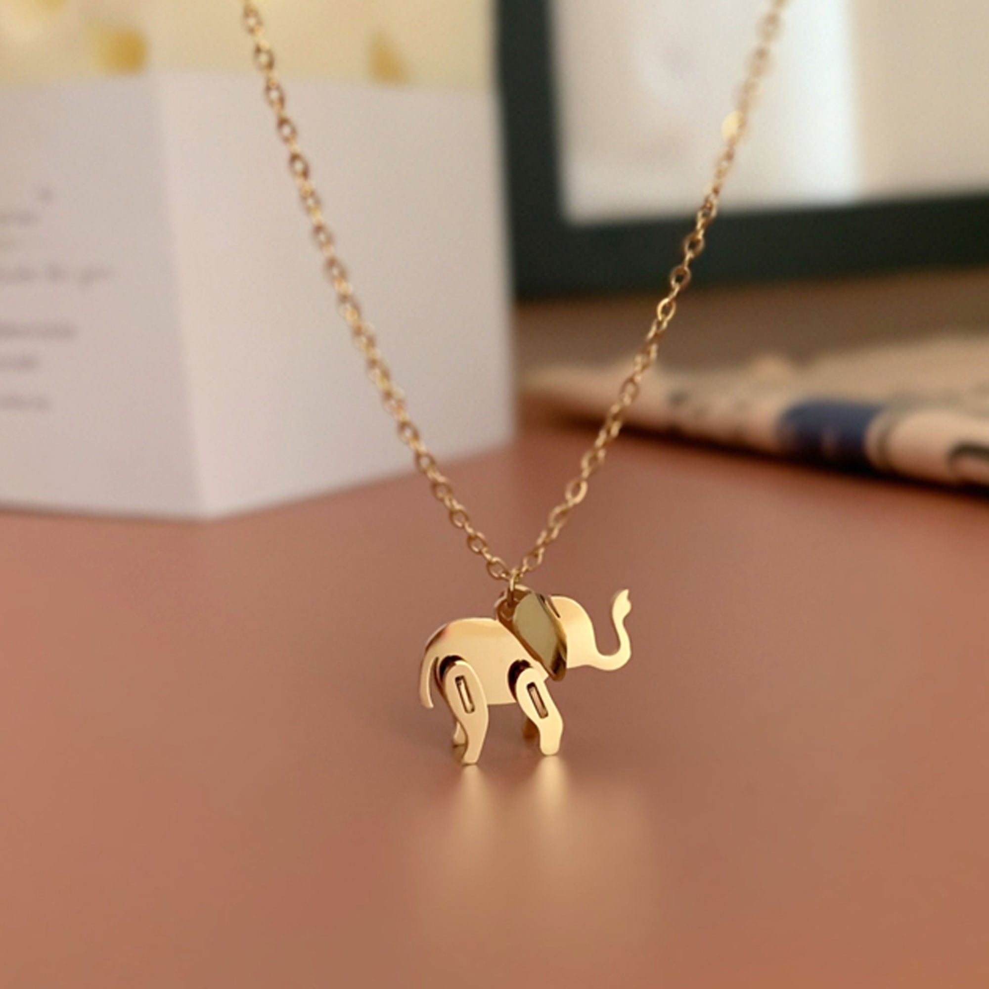 ELEPHANT NECKLACE - ADJUSTABLE CHAIN