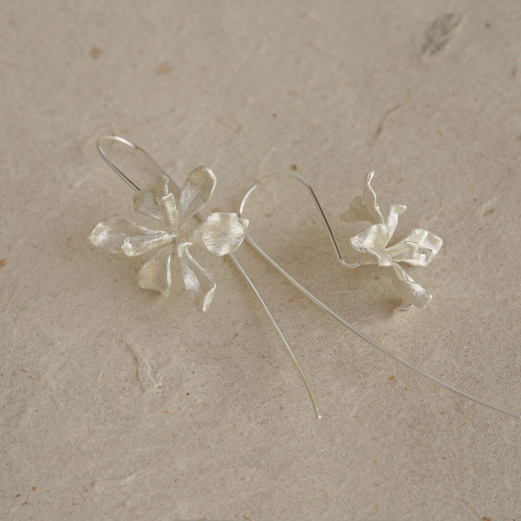 IRIS FLOWER DROP EARRINGS