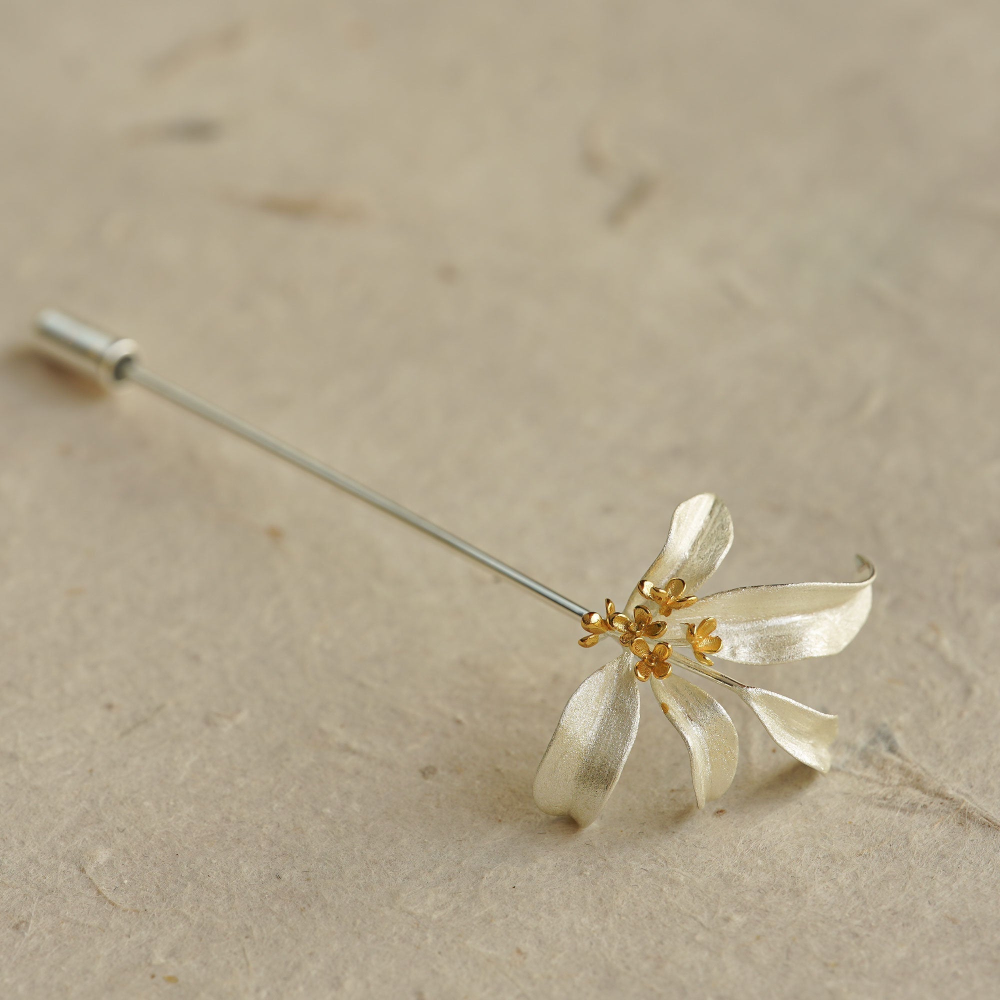 OSMANTHUS BROOCH