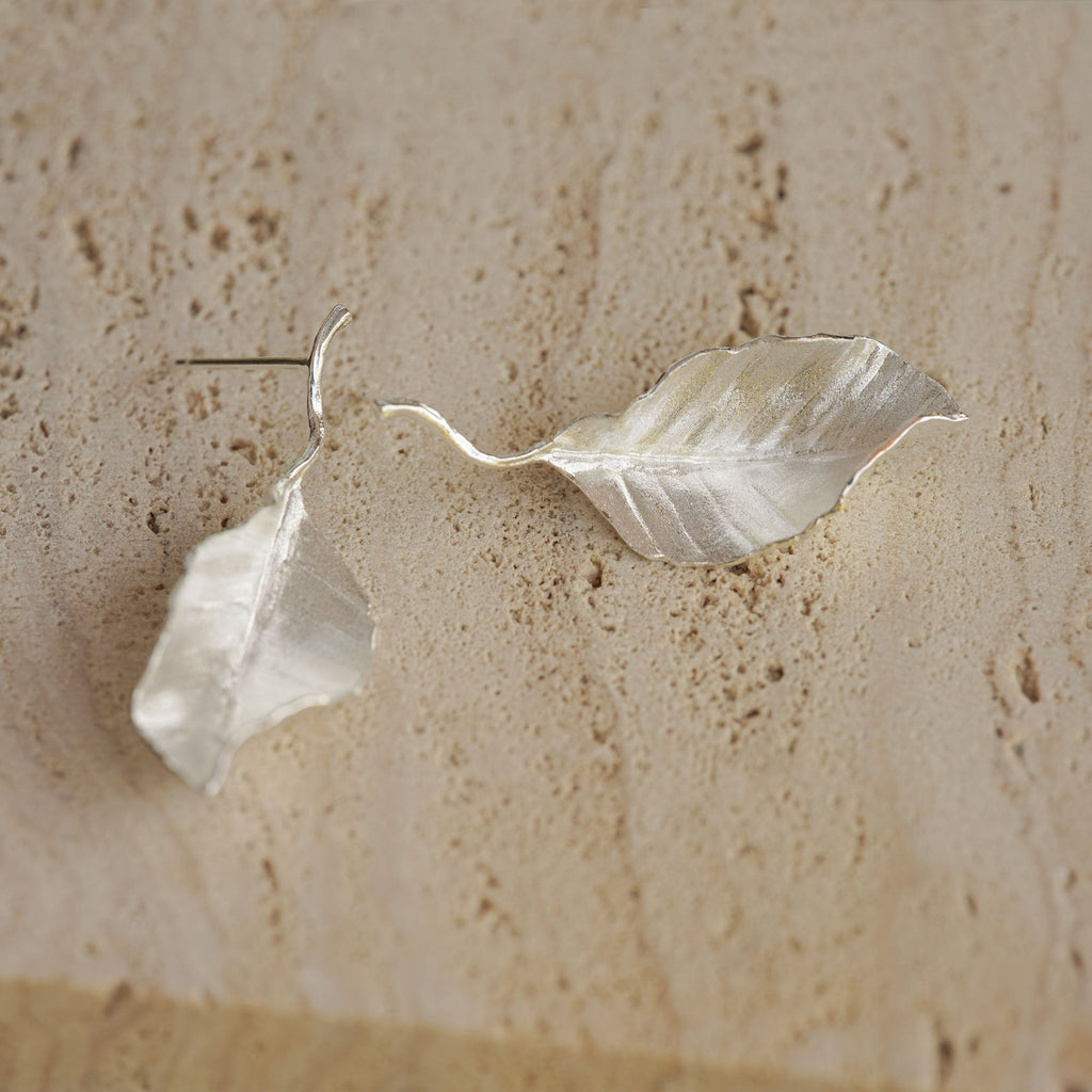 LEAF DROP EARRINGS