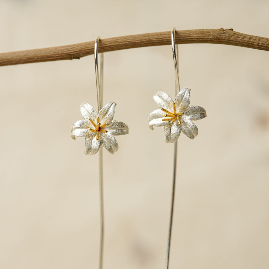 LILY EARRINGS