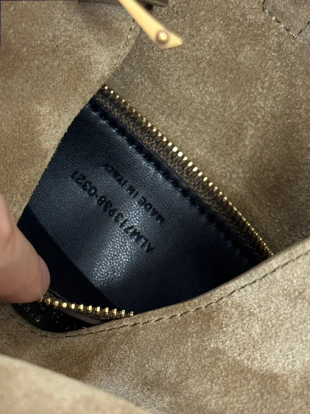 LE 5 _ 7 SUPPLE SMALL 22 IN PEANUT BROWN SUEDE